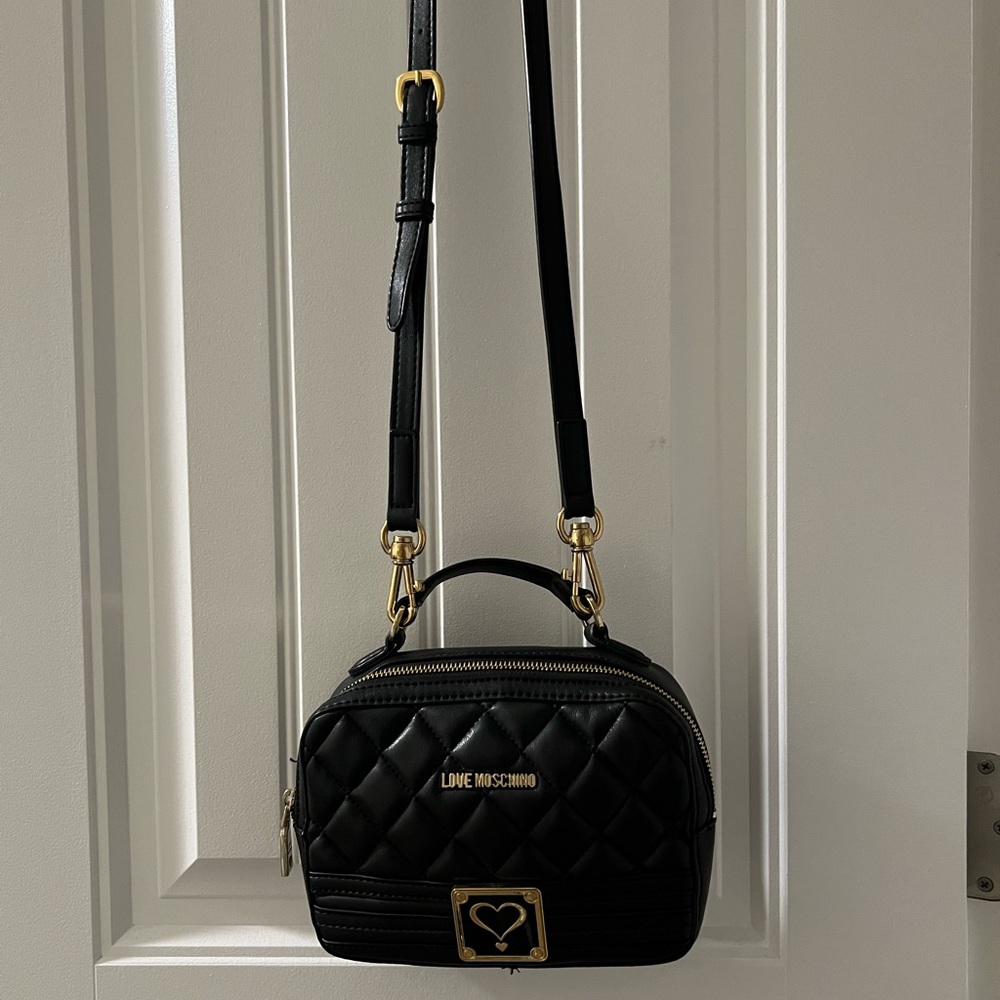 COPY - Love Moschino quilted crossbody bag.